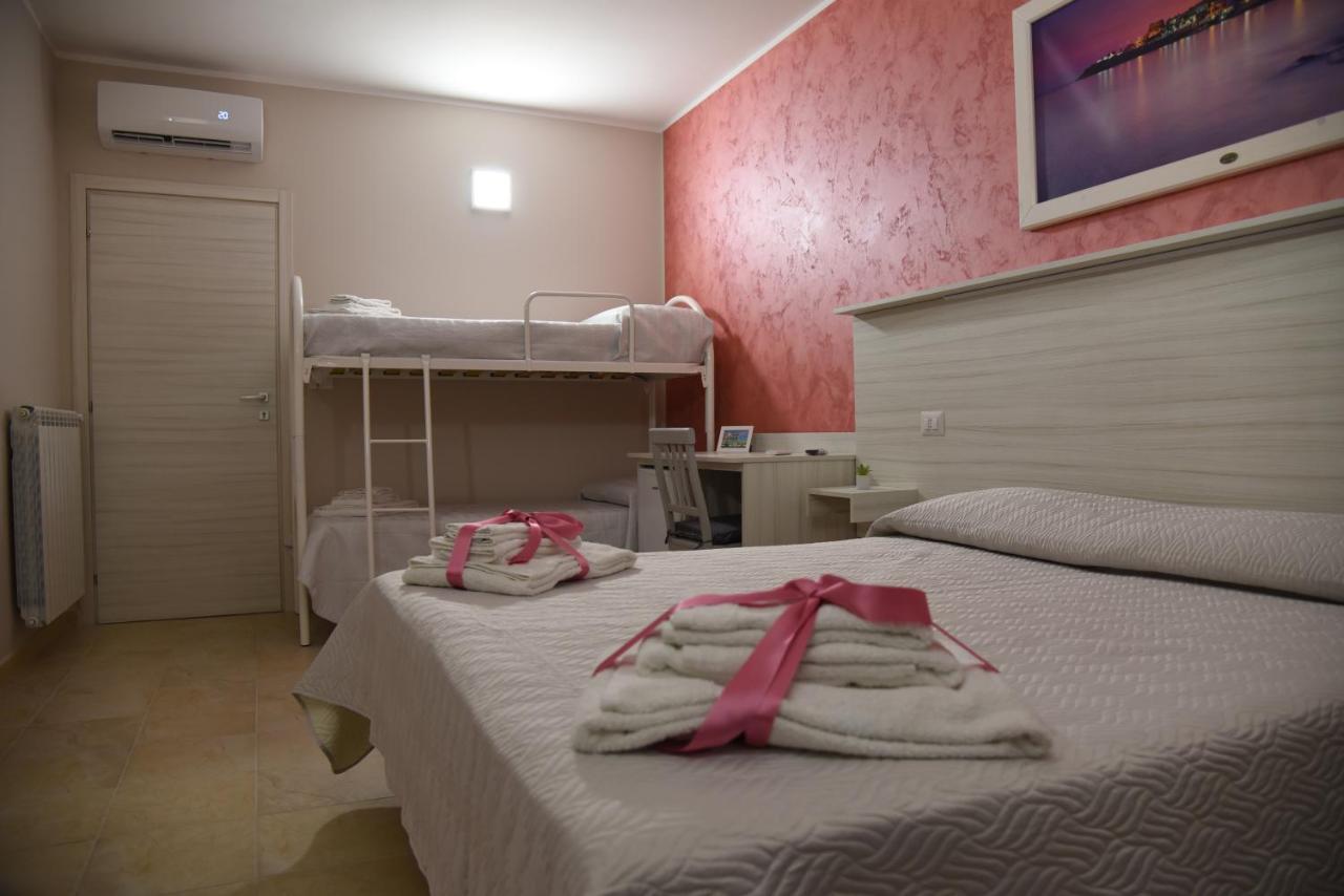 B&B La Graticola Ristorante Pizzeria Trepuzzi エクステリア 写真