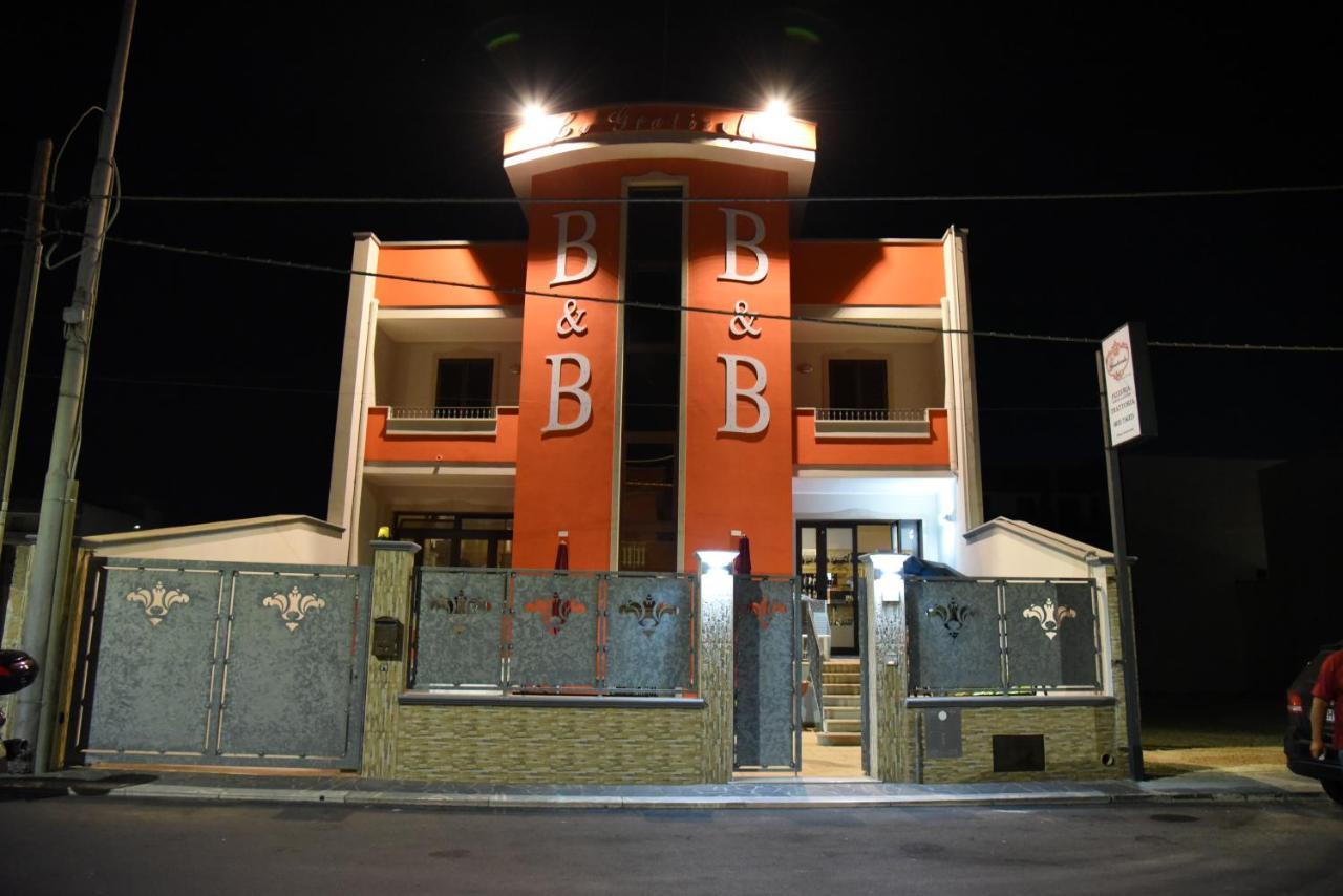 B&B La Graticola Ristorante Pizzeria Trepuzzi エクステリア 写真