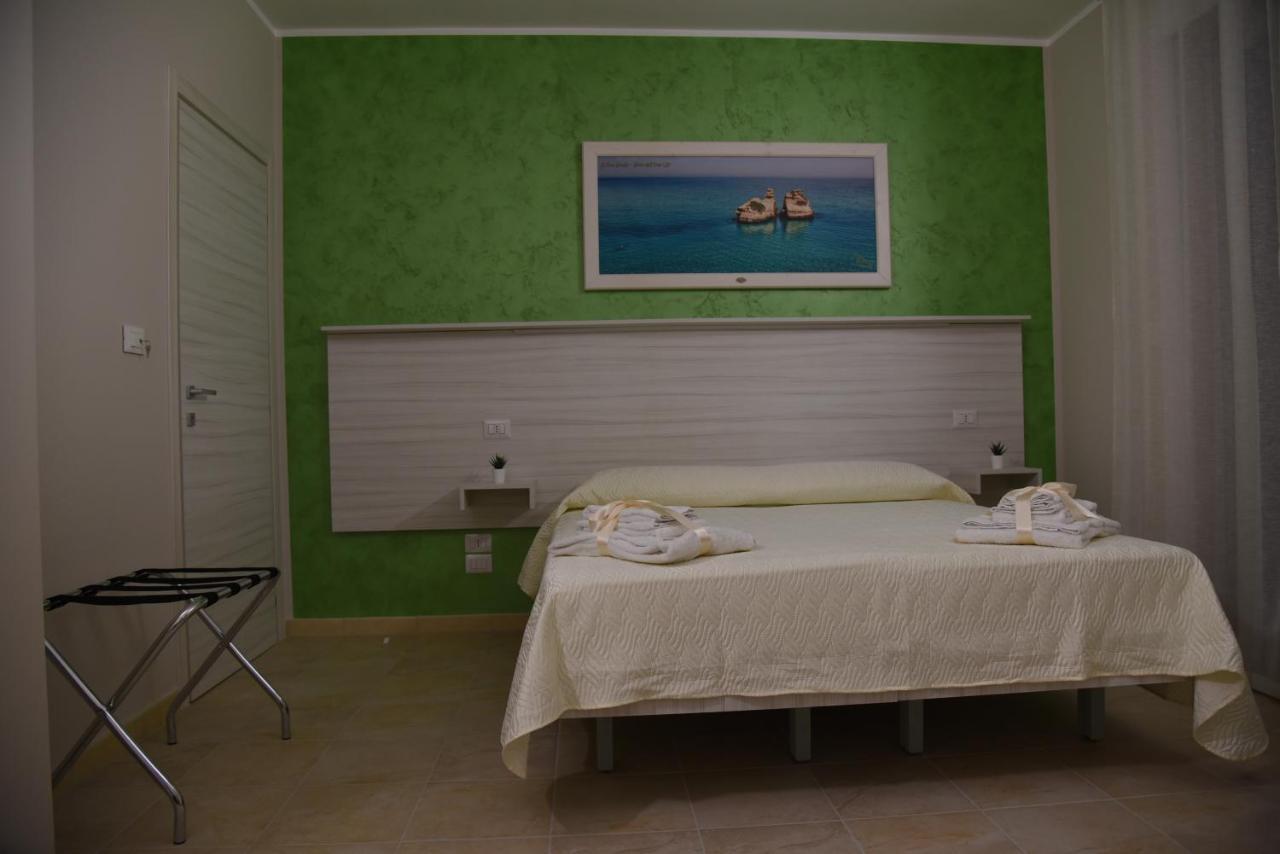 B&B La Graticola Ristorante Pizzeria Trepuzzi エクステリア 写真